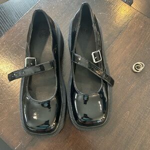 Black Patent Leather Womans Mary Jane Shoes. Urban outfitters urban outfitters 9